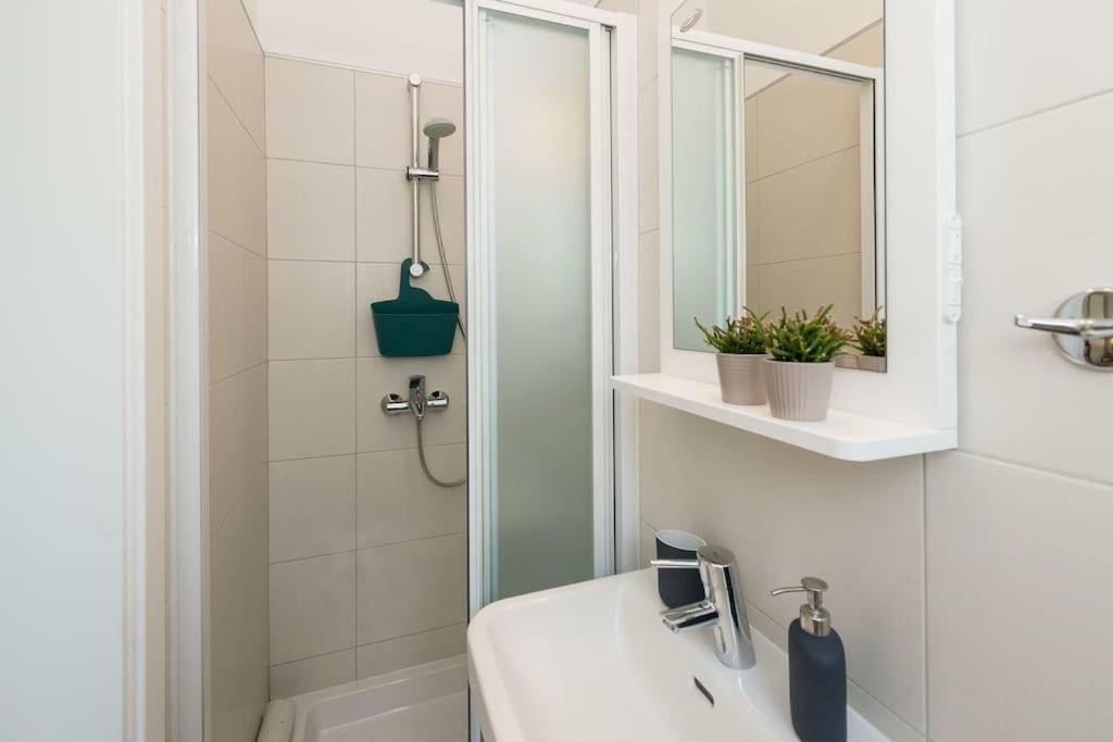 Medora Guest house 4*